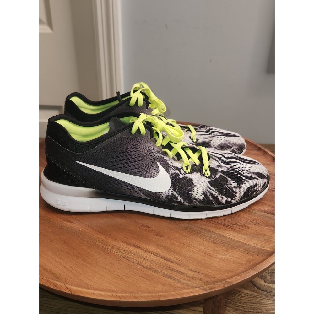 Nike Free 5.0 TR Fit 5 Print training shoe Black/White/Volt Women's US Size 9.5